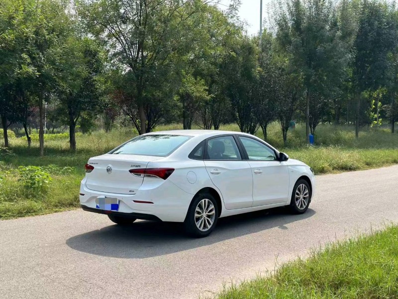 济南23年别克英朗7