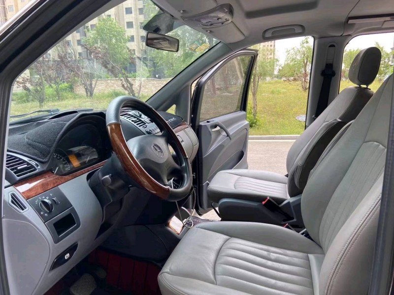 廊坊15年奔驰威霆4