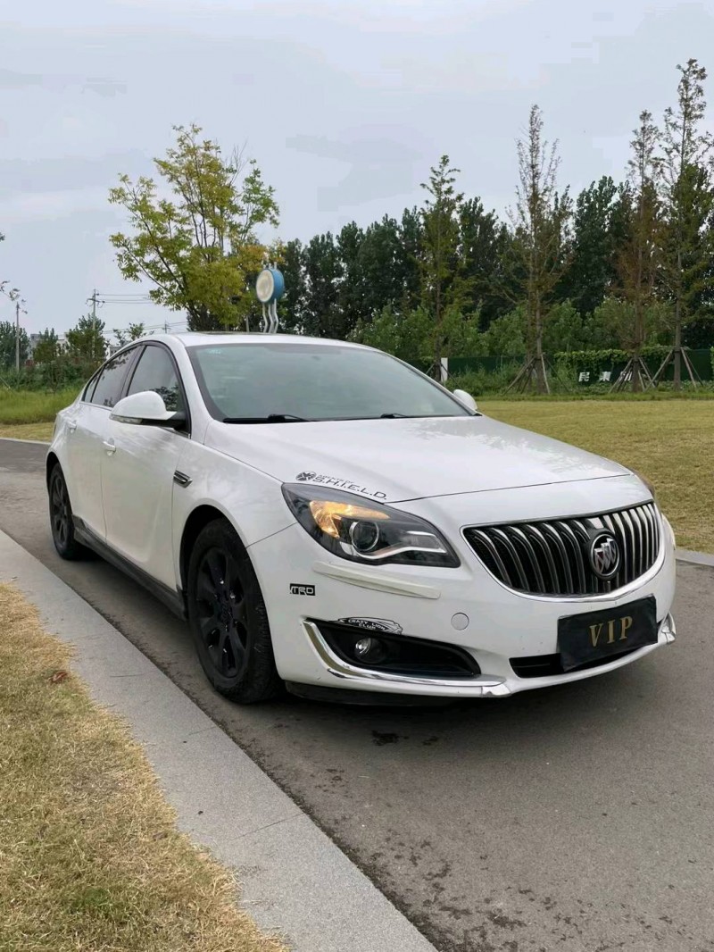 徐州16年别克君威2