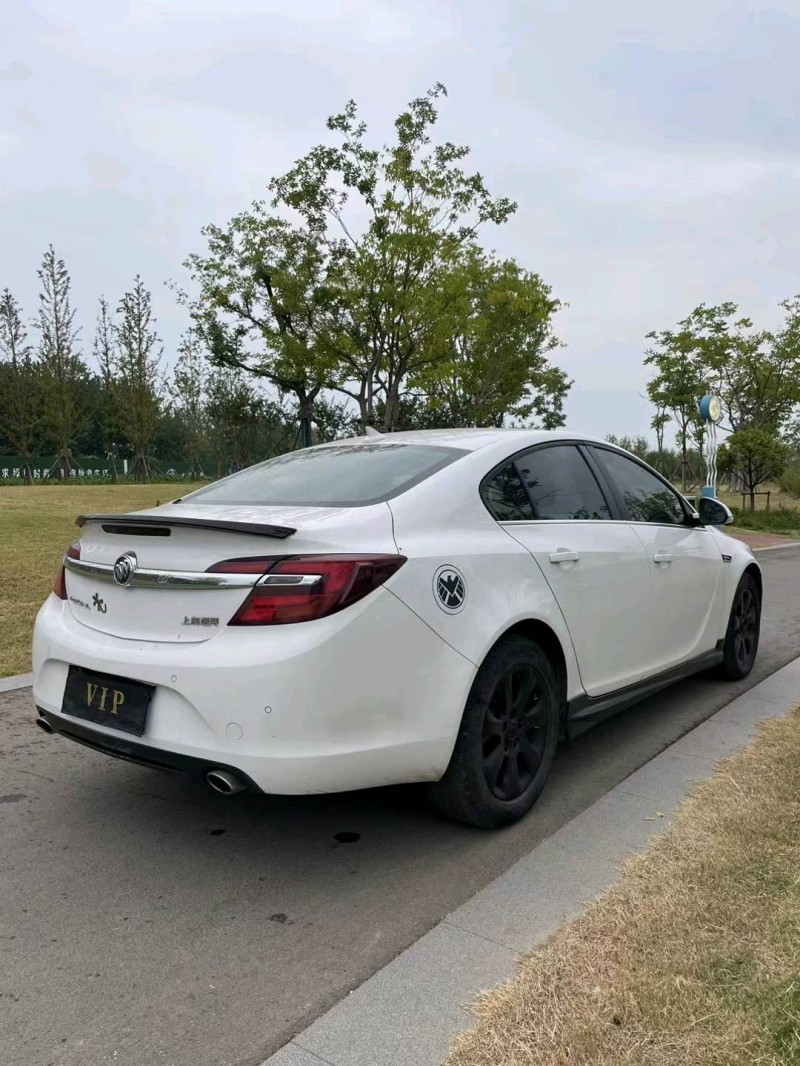 徐州16年别克君威4