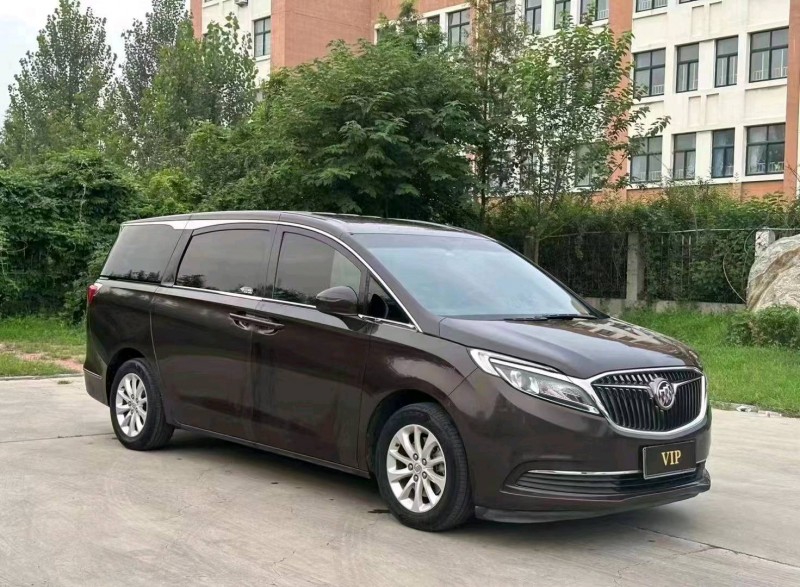 青岛18年别克GL85