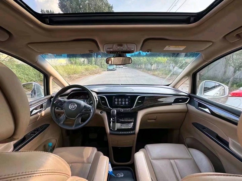 青岛18年别克GL88