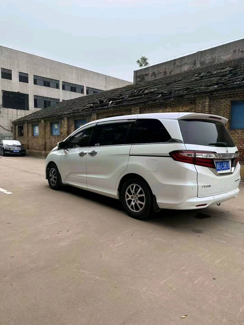 保定18年本田奥德赛3