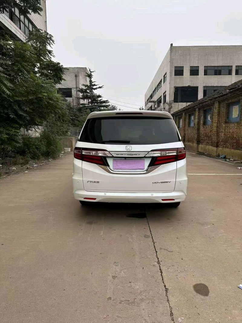 保定18年本田奥德赛7