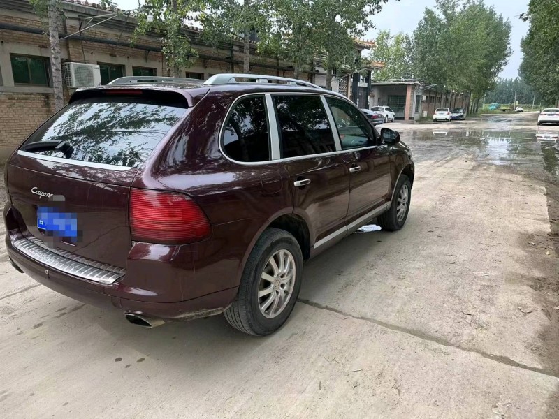 保定06年保时捷卡宴3