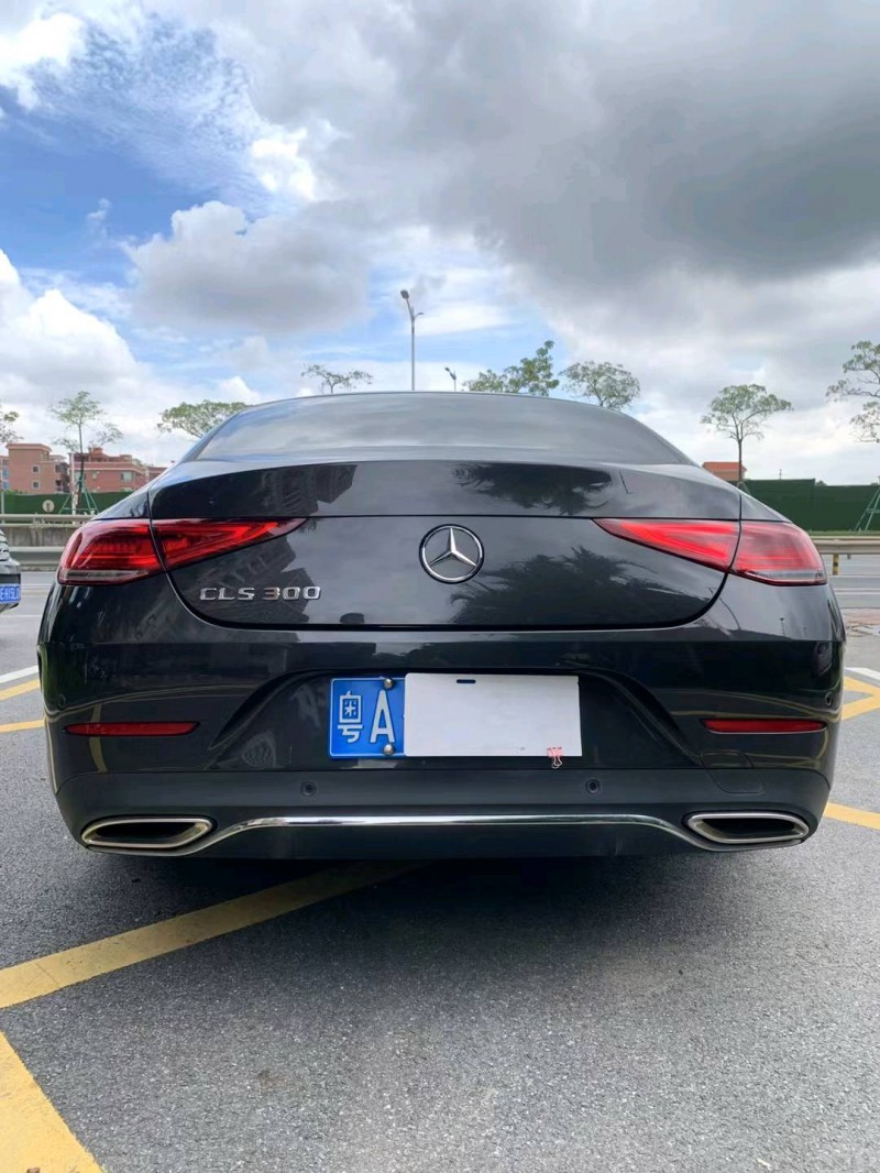 佛山21年奔驰CLS9