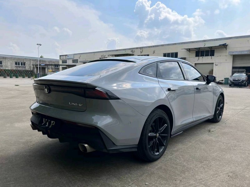 徐州22年长安汽车UNI-V6