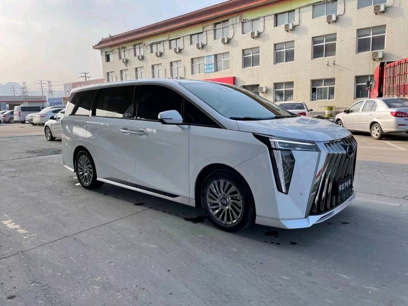 保定23年传祺M83