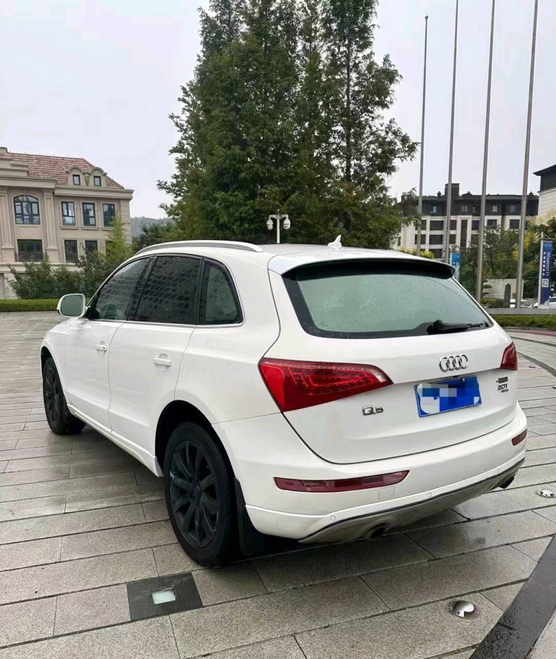 枣庄10年奥迪Q59