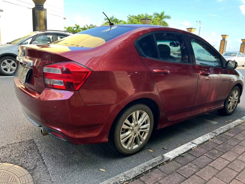 佛山12年本田锋范4