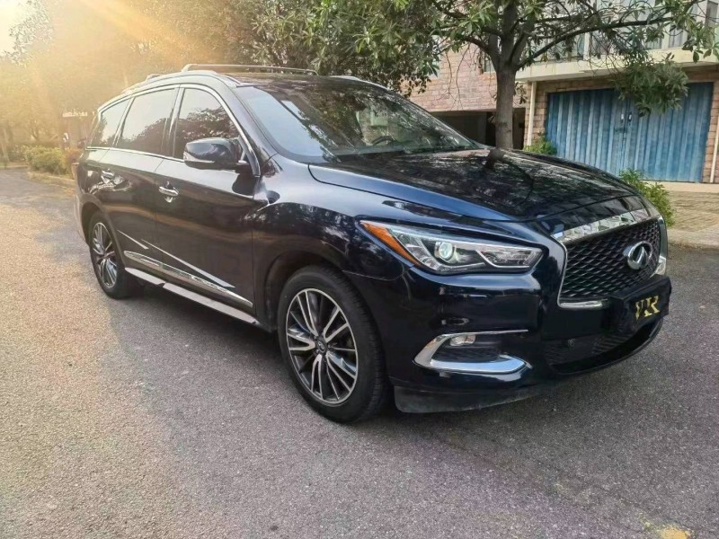 武汉18年英菲尼迪QX602