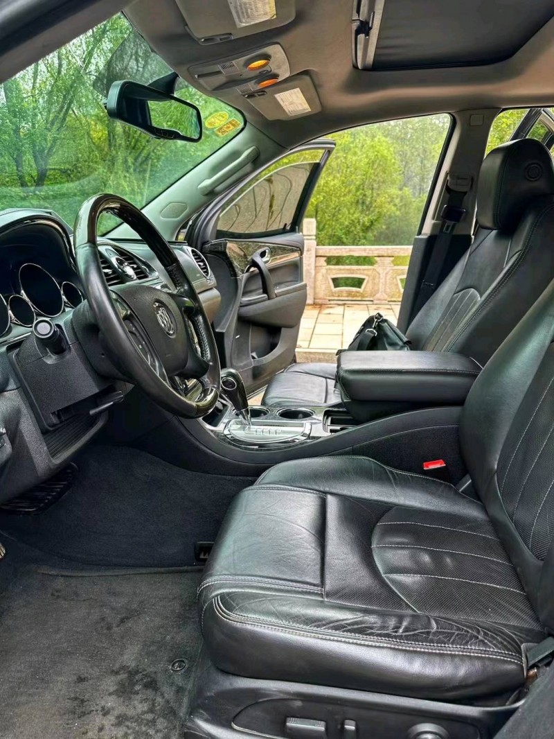 枣庄16年别克昂科雷9