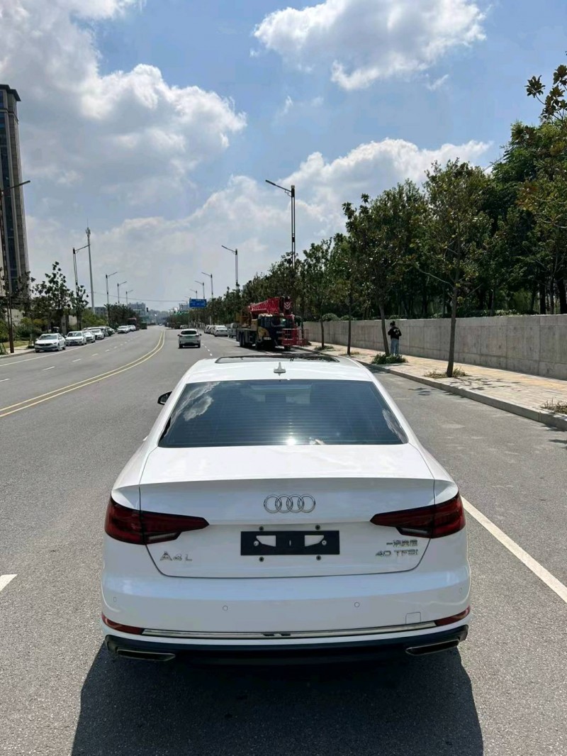 蚌埠18年奧迪A4L8
