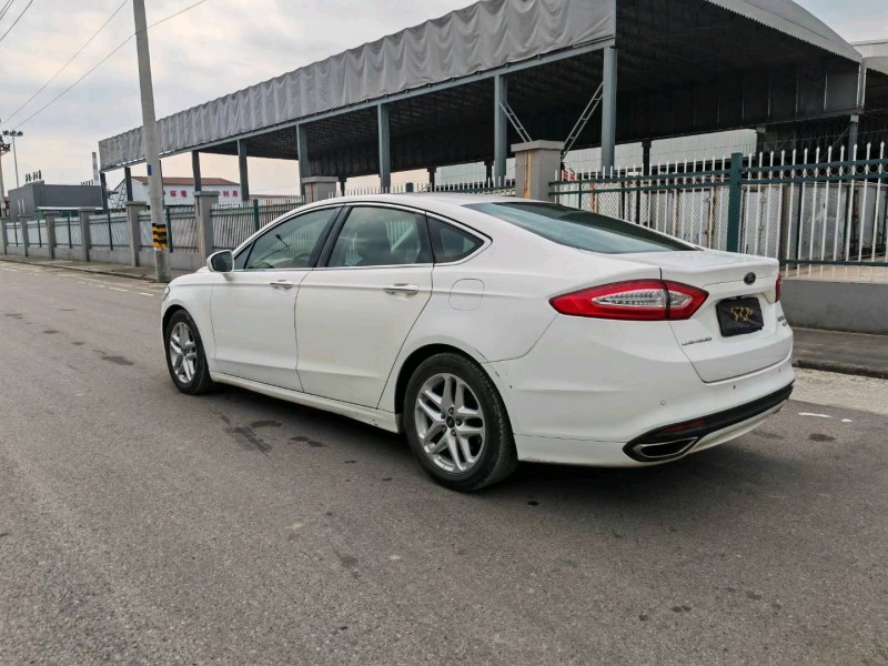 徐州15年福特蒙迪欧8