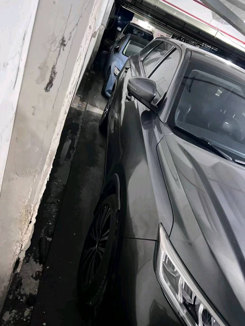 苏州20年长安汽车欧尚7