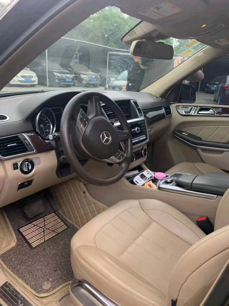 邯郸13年奔驰GL5