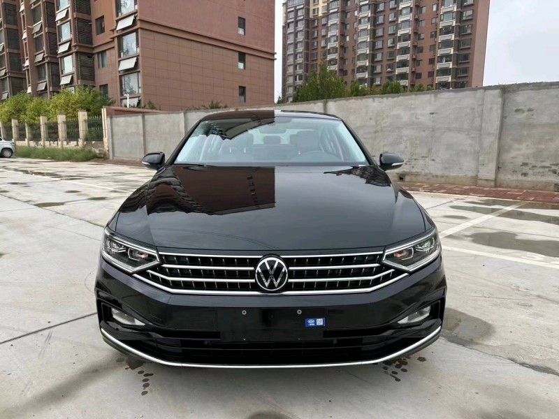 邯郸23年大众迈腾1