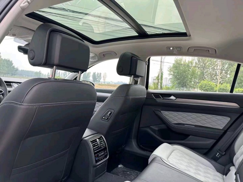 邯郸23年大众迈腾6