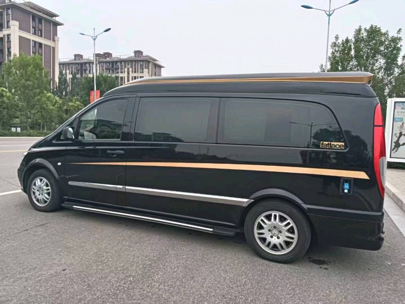 邯郸21年奔驰威霆6