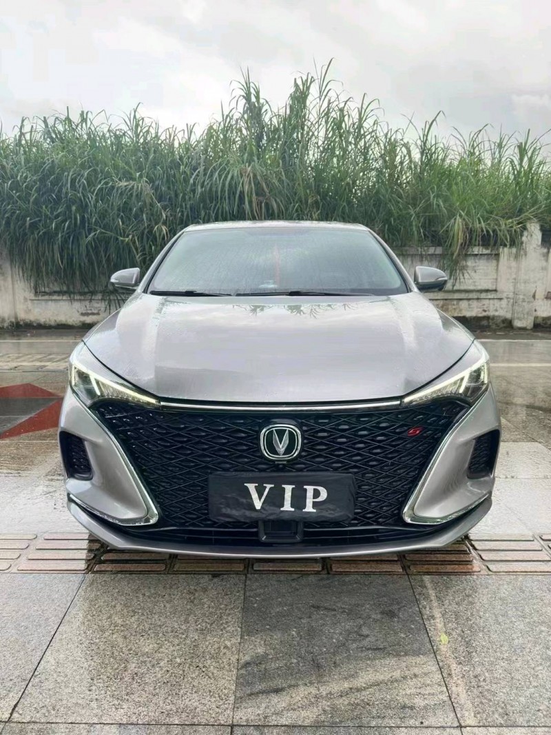 珠海21年长安汽车逸动1