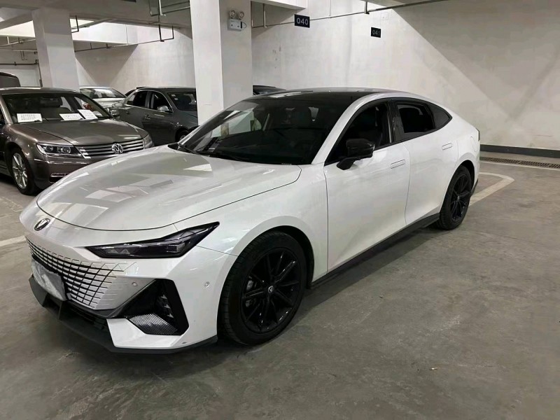 衡阳22年长安汽车UNI-V2