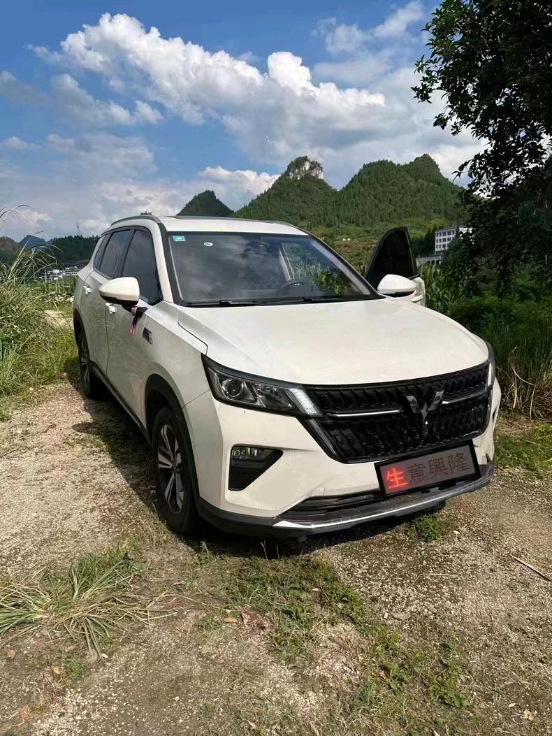 珠海22年五菱汽車星辰1