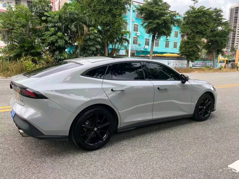 珠海22年长安汽车UNI-V7