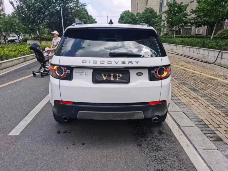 苏州18年路虎发现神行8