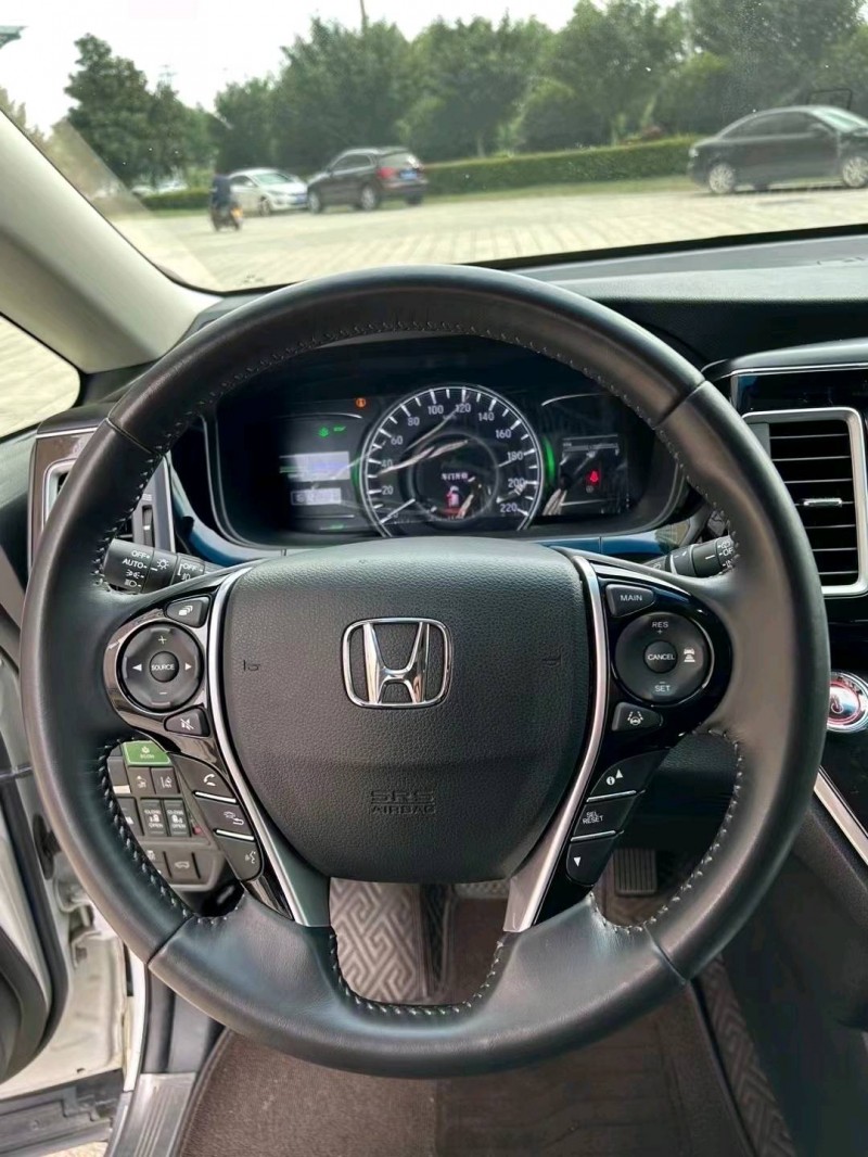 邯郸21年本田艾力绅9