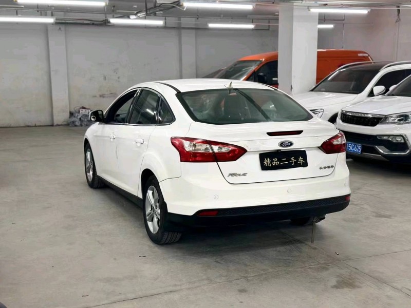 嘉兴14年福特福克斯6