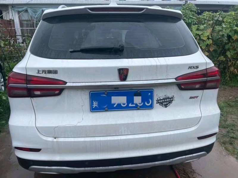 邯郸17年荣威RX52