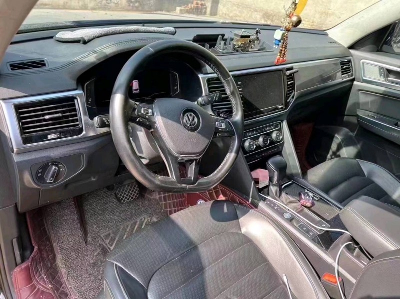 邯郸20年大众途昂4