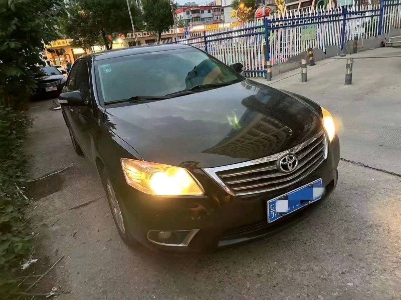 邯郸13年丰田凯美瑞3