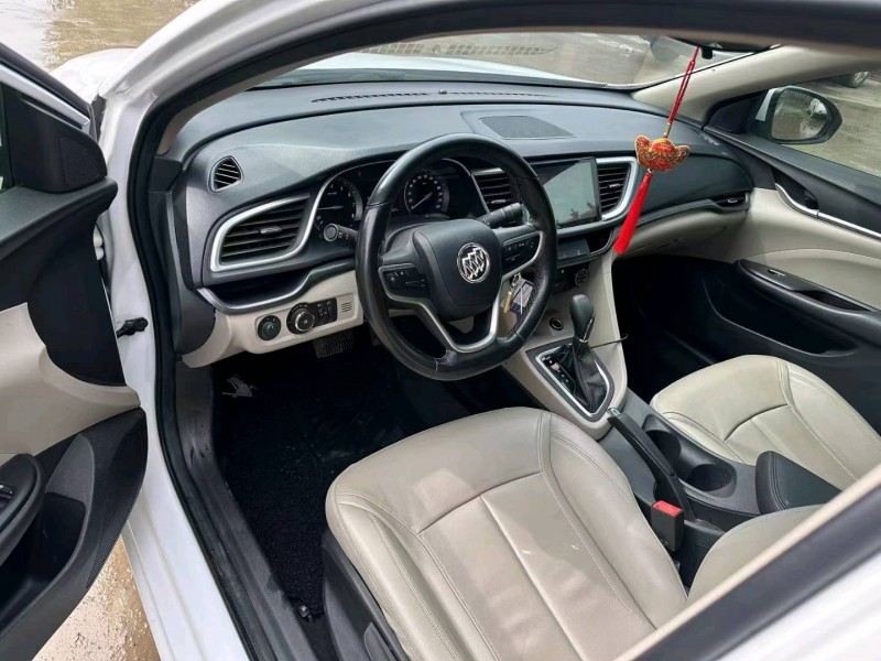 保定18年别克英朗3