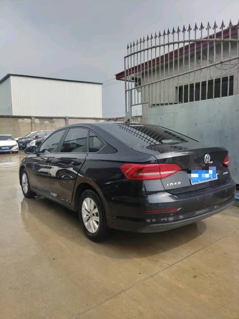 保定19年大众朗逸7