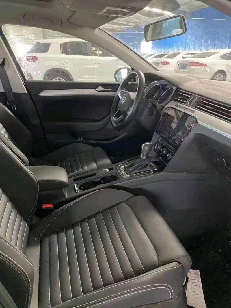 济南23年大众迈腾4