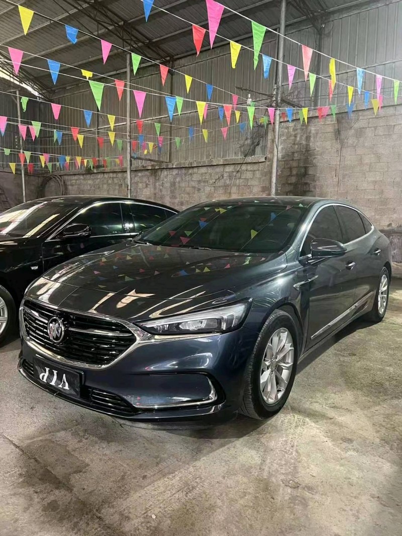 重庆21年别克君越2