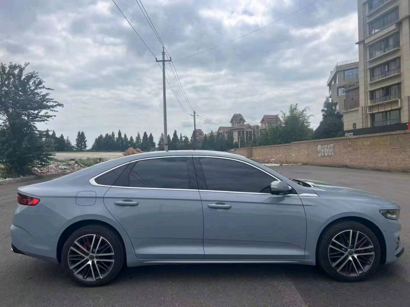 保山23年吉利星瑞3