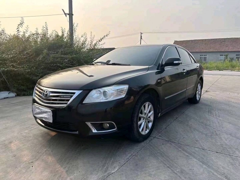 济南10年丰田凯美瑞2