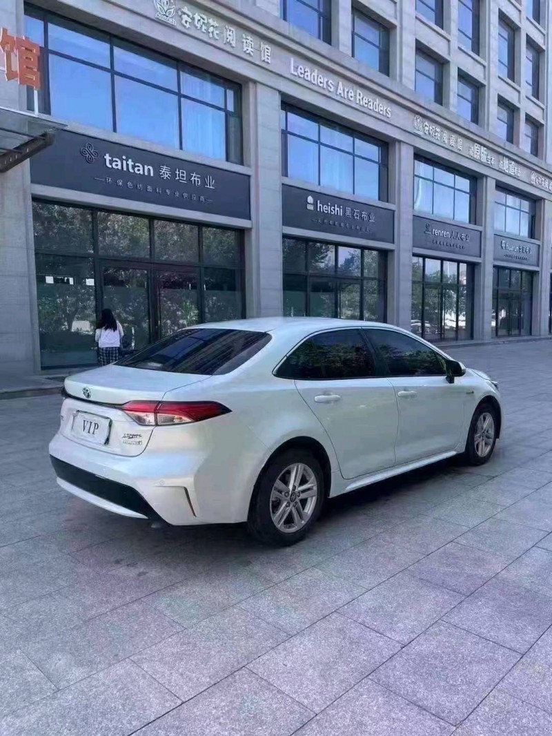 济南21年丰田雷凌4