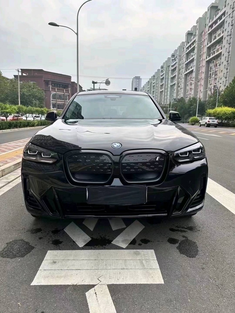 邯郸23年宝马IX31