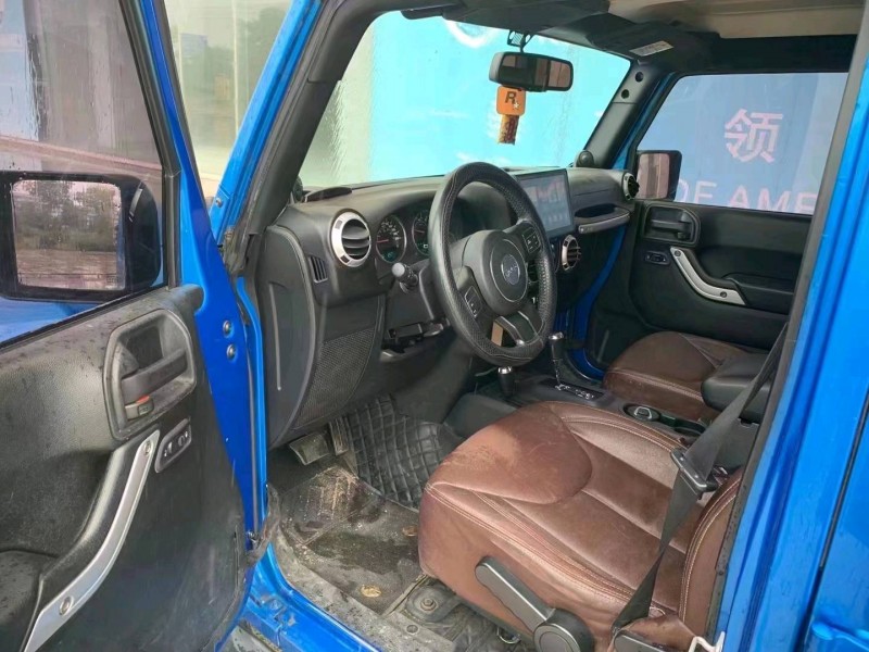 淮南14年Jeep牧馬人9