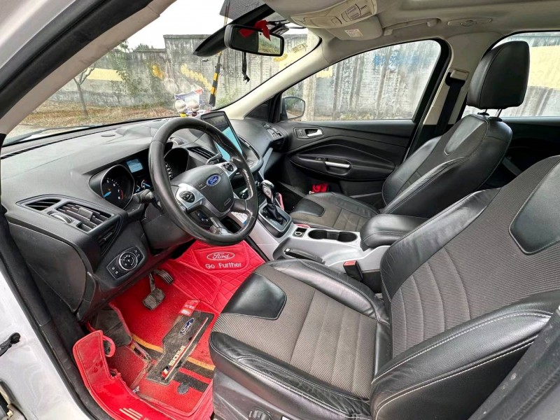 青岛14年福特翼虎7