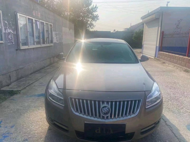 常州11年别克君威1