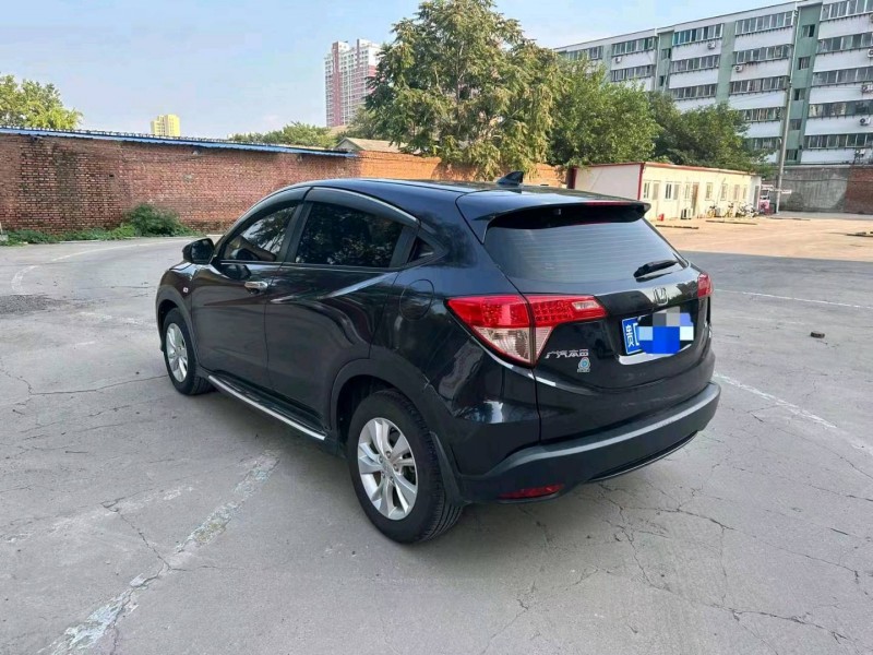 邯郸17年本田缤智7