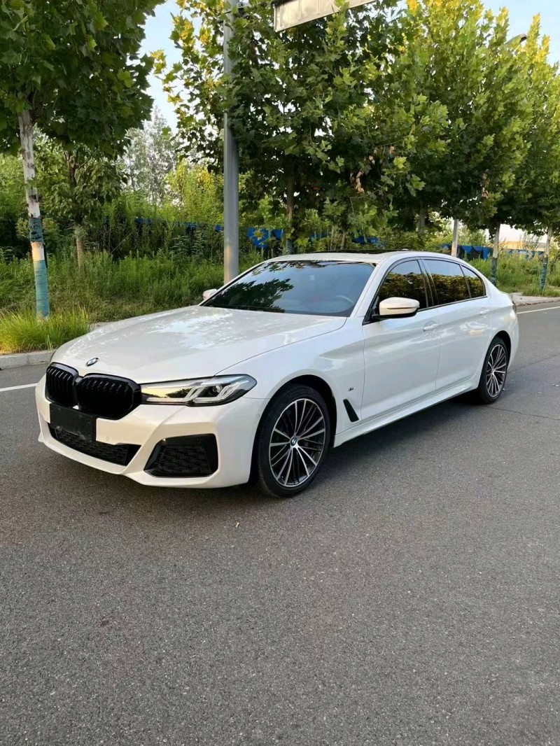 徐州22年宝马5系3