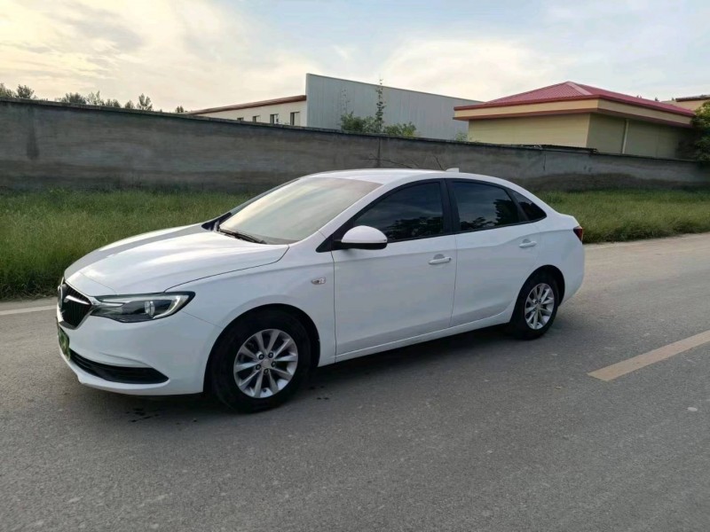 邢台19年别克英朗2