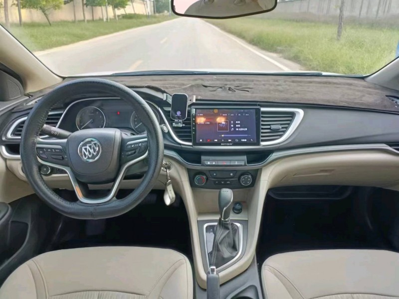 邢台19年别克英朗4