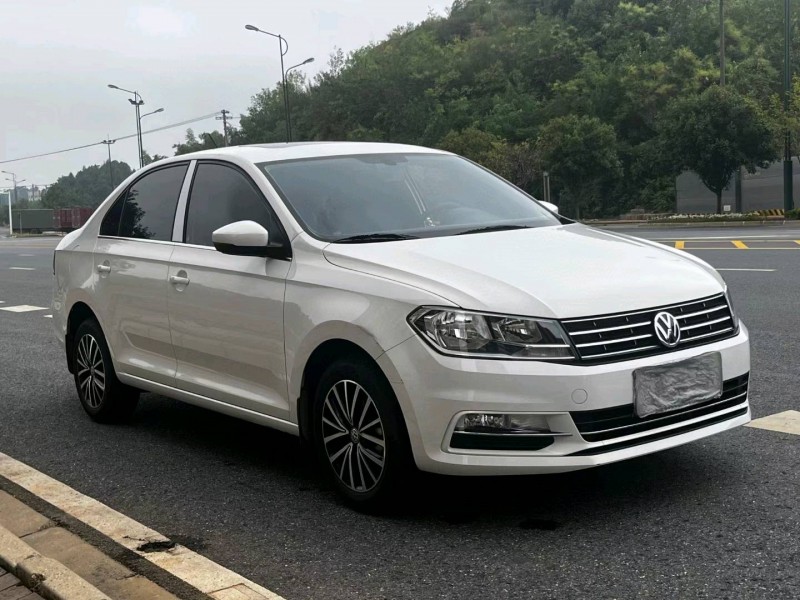 長沙19年大眾桑塔納2