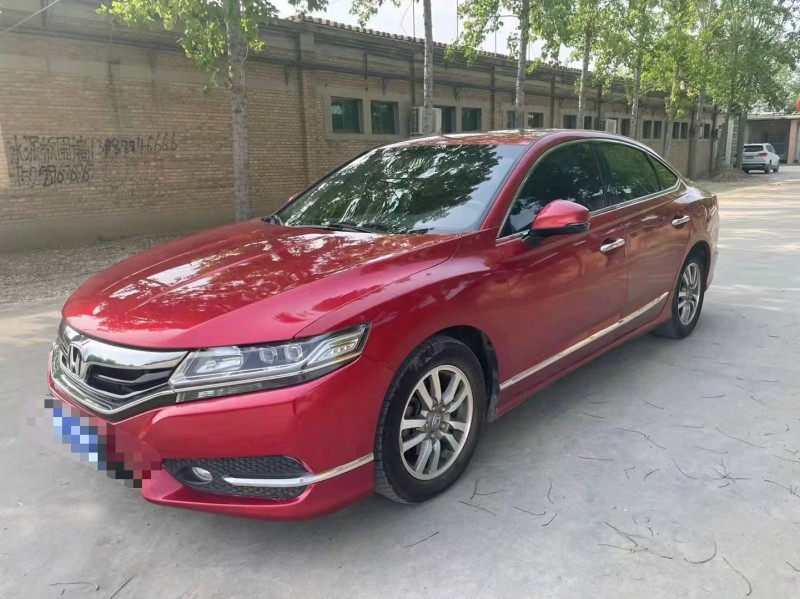 保定16年本田思铂睿2
